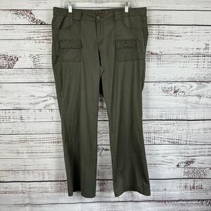 Womens Femme Scout LEI Nylon Army Green Cargo Pants Straight Wide Leg Stretch 18